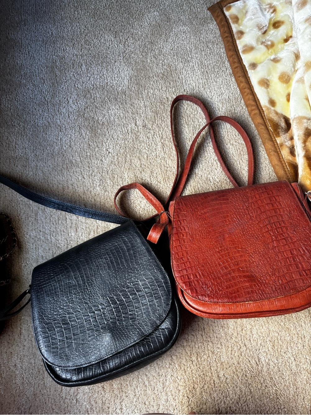 Croc-Embossed Leather Crossbody Bag - Red and black